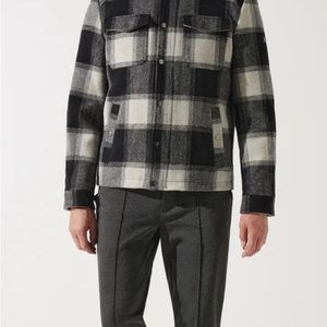 NWT [BLANKNYC] Mens Plaid Wool Blend Jacket With Sherpa Collar and Lining Size S
